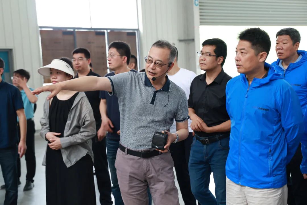 第十期全國(guó)儲(chǔ)能產(chǎn)業(yè)巡回走訪調(diào)研專(zhuān)家組蒞臨江蘇北人 第十期全國(guó)儲(chǔ)能產(chǎn)業(yè)巡回走訪調(diào)研專(zhuān)家組蒞臨江蘇北人