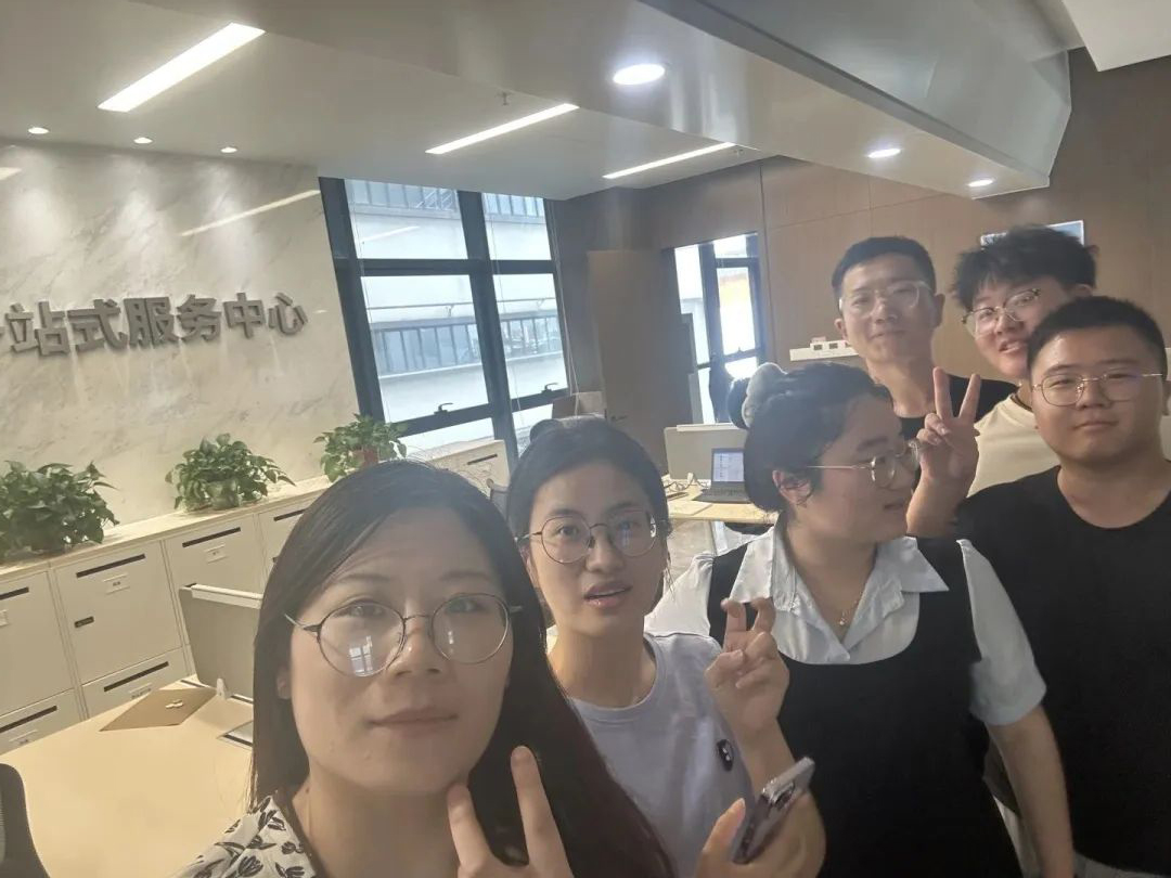 我們一起奔赴山海，領(lǐng)跑未來！